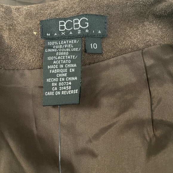 BCBG 100% suede/leather brown size 10 skirt with tan embroidery - Picture 3 of 3